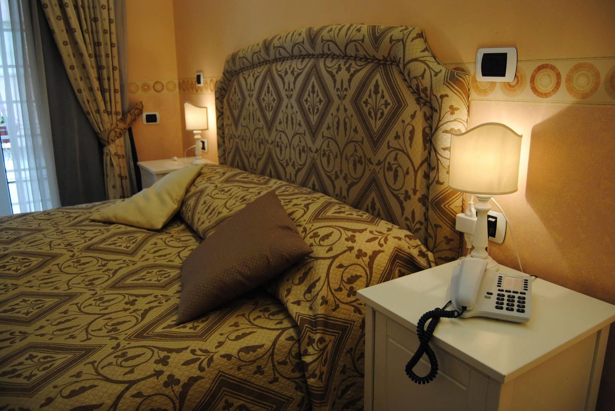 Bed and Breakfast Il Colonnato Řím Exteriér fotografie